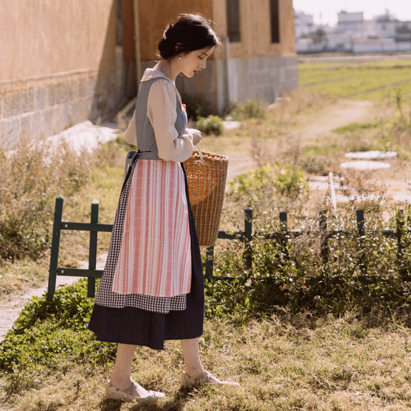 实拍 2020秋季新款 法式田园风洛丽塔少女裙收腰中长款拼色方领