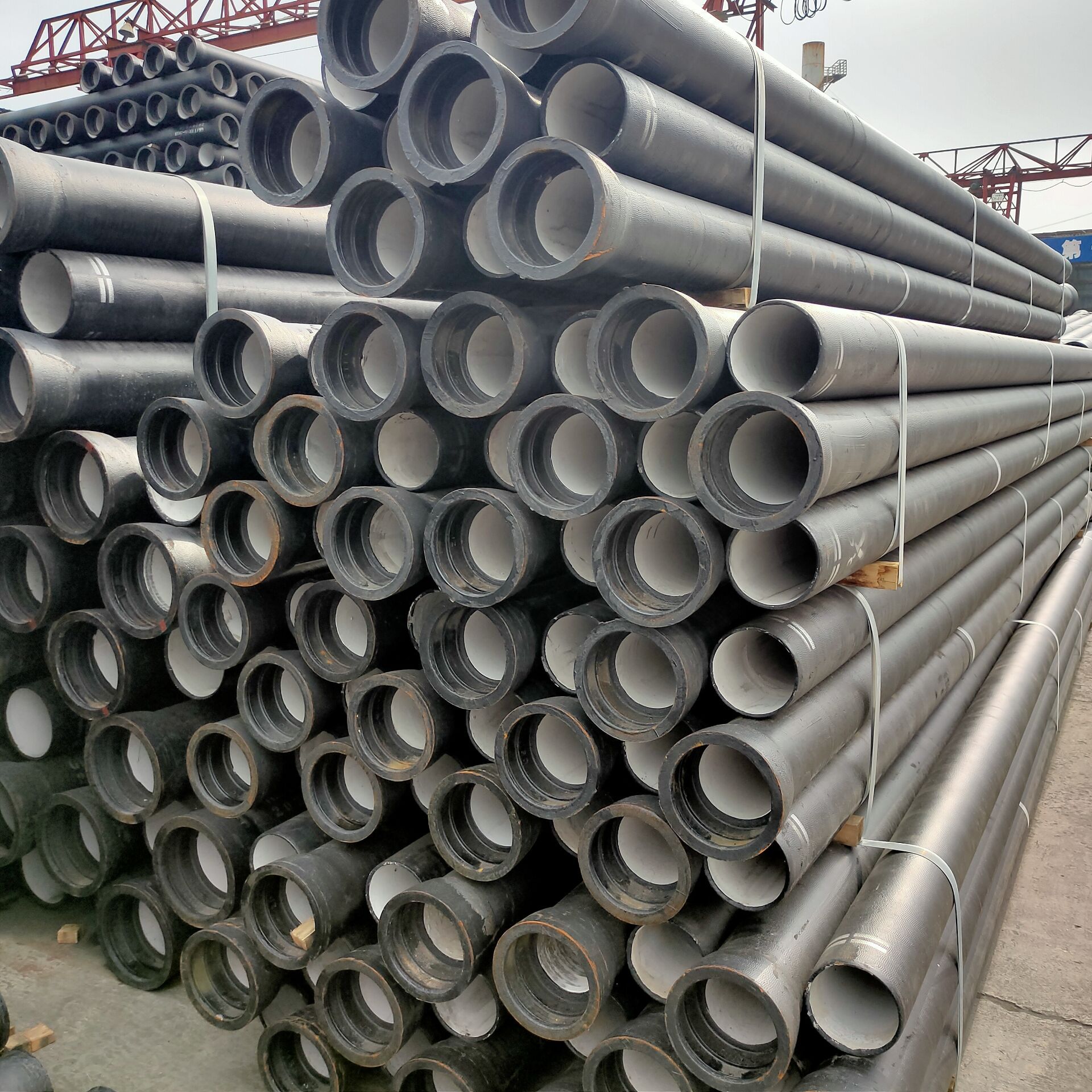 承插口球墨铸铁管 盘插口球墨铸铁管厂家 现货供应承插球墨铸铁管