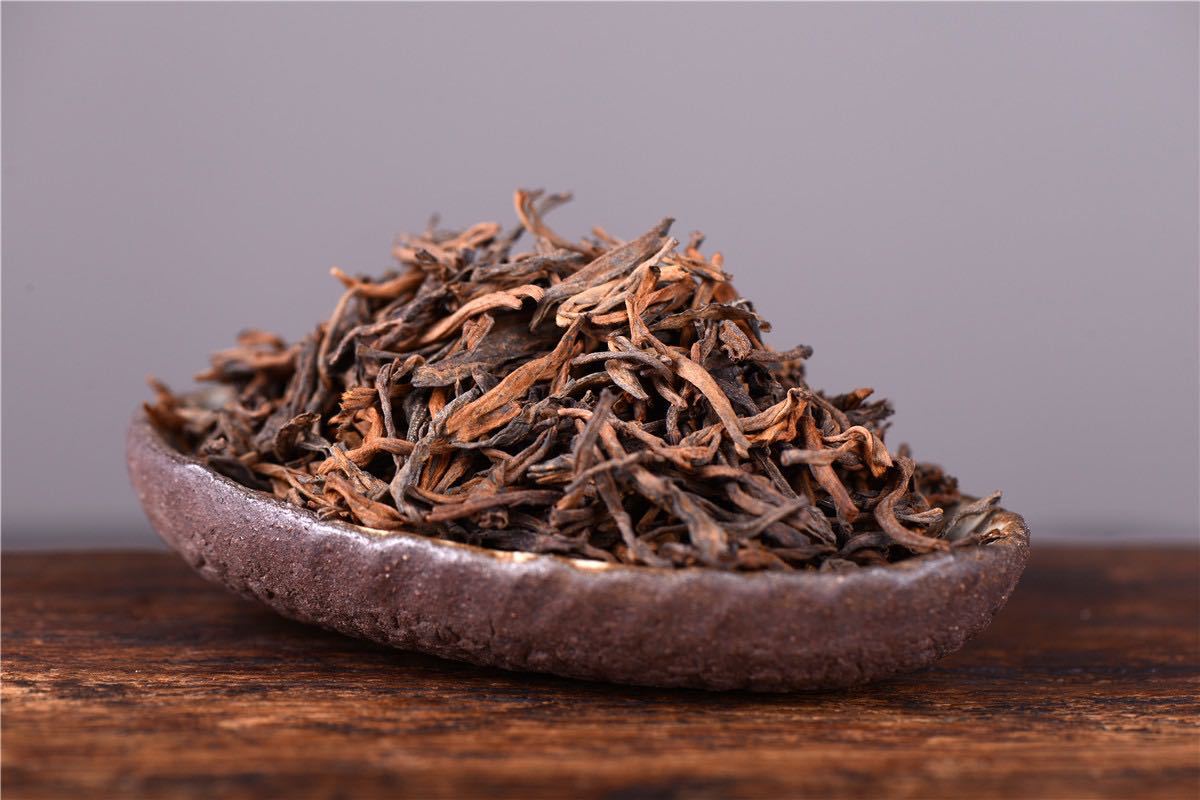 云南普洱熟茶 普洱熟茶金芽散料 云南普洱勐海老茶金芽普洱茶茶叶