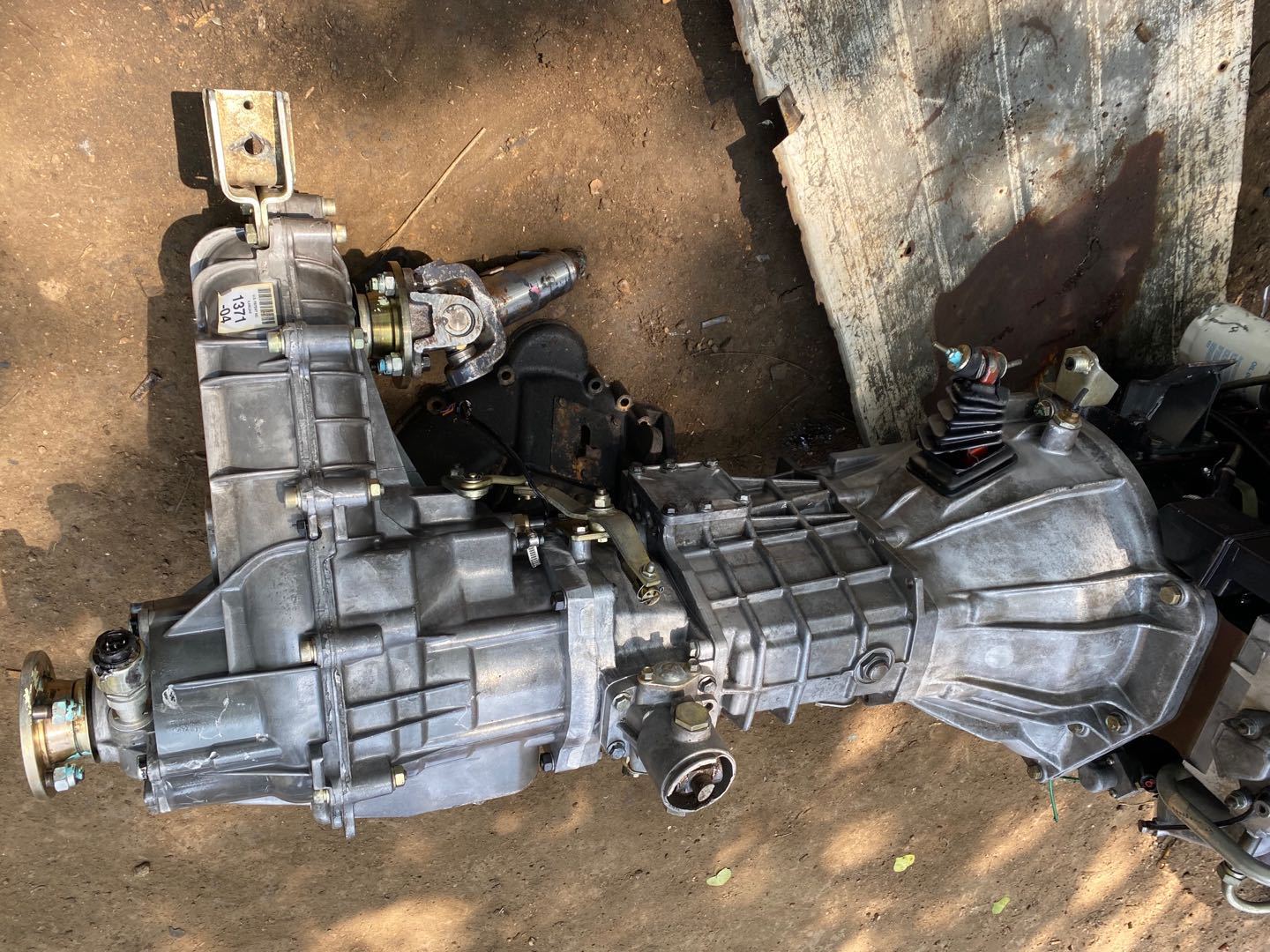 5 iveco四驱 变速箱分动箱 波箱