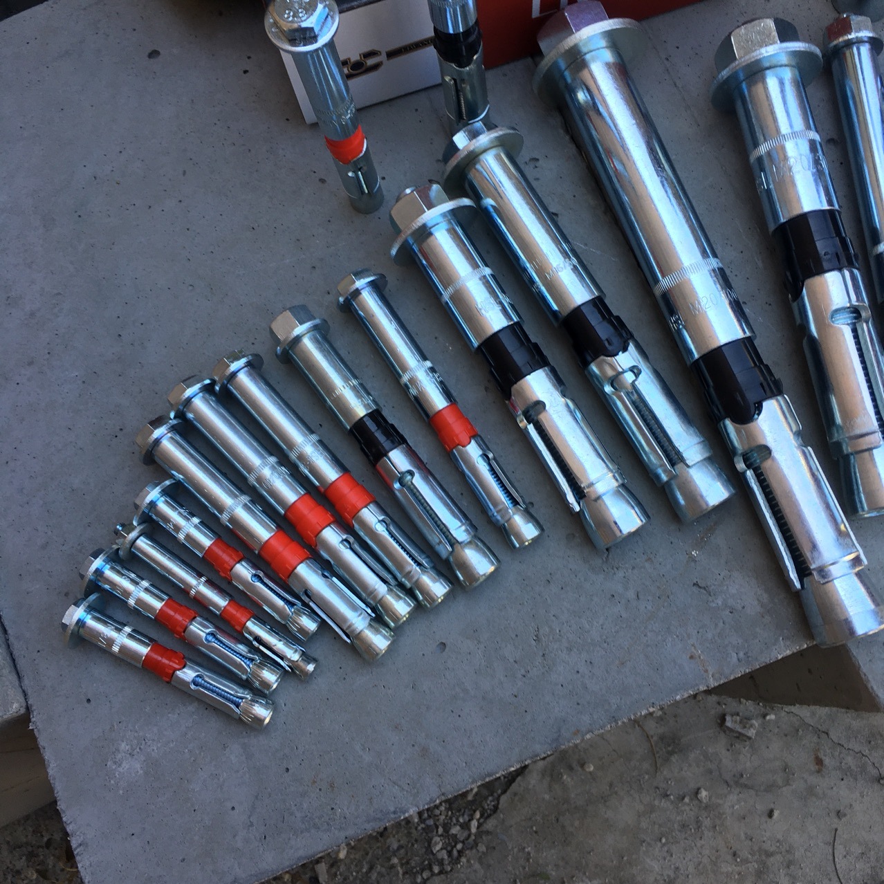 供应力王系列机械重荷载锚栓图