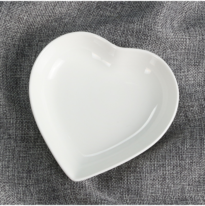 5寸心形碟 陶瓷烘焙碗 小吃 韩国泡菜碟 凉菜碟 蒸菜小盘