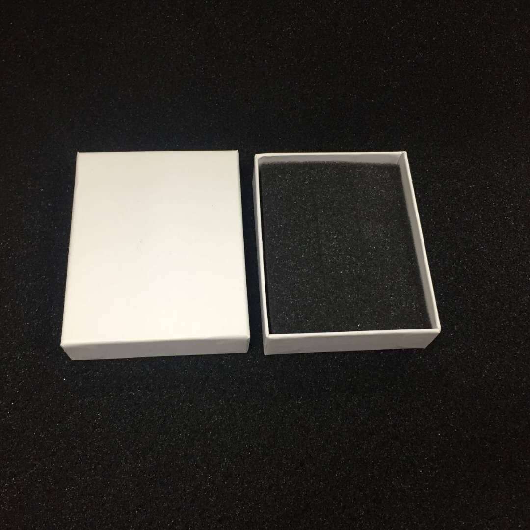 白色方形工艺纸盒天地盖书型翻盖优盘电源礼品配件包装盒定制logo