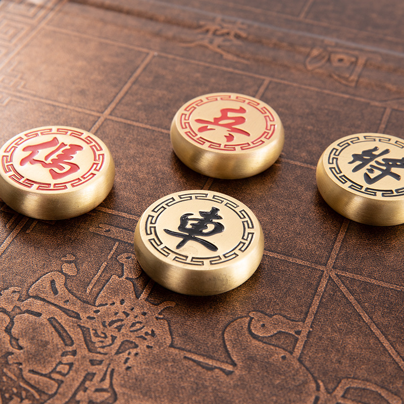 新款仿古铜制品象棋创意礼品高档折叠带棋盘礼盒精品实心旗子