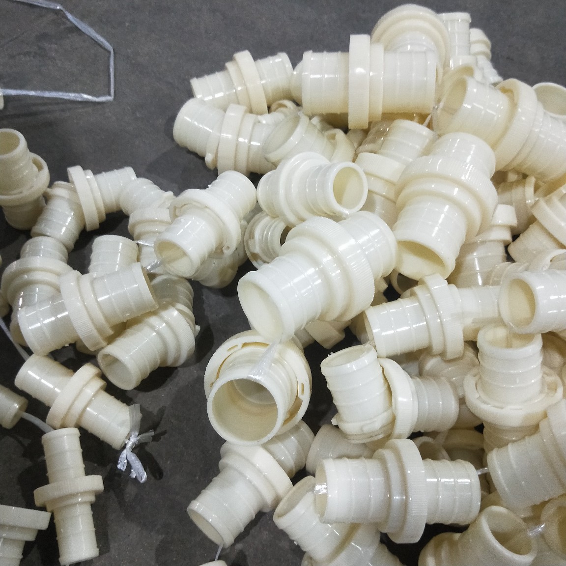 厂家现货直批abs塑料水带接头 农业灌溉水管接头 abs接头塑料接扣