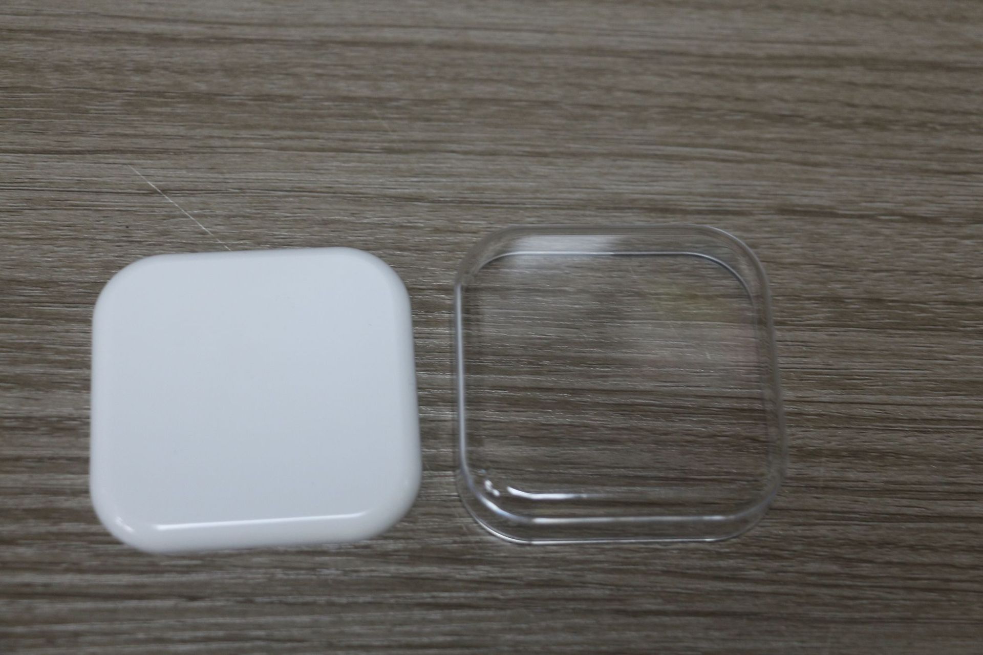 美塑新款小白盒塑料盒收纳盒保护盒 通用款 小方盒礼品收纳透明盒