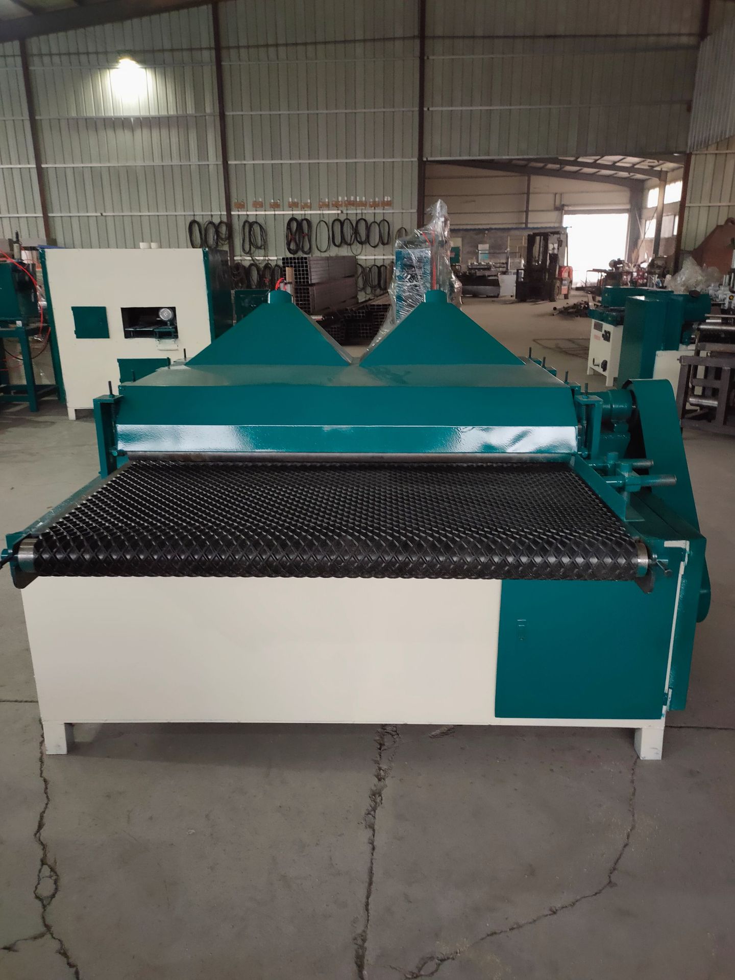 1300型板式多片锯多层板裁板锯宽板材开料剧型号可定制