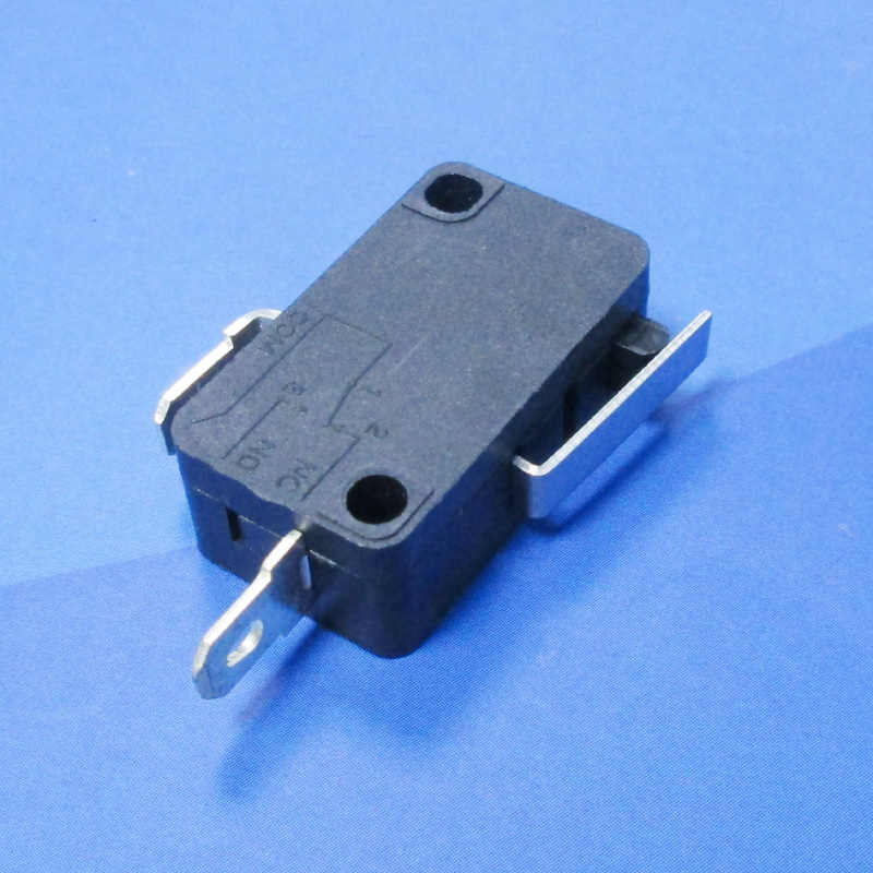 nccom两脚常闭式行程开关柄长14mm两脚按下断电大微动开关kw71