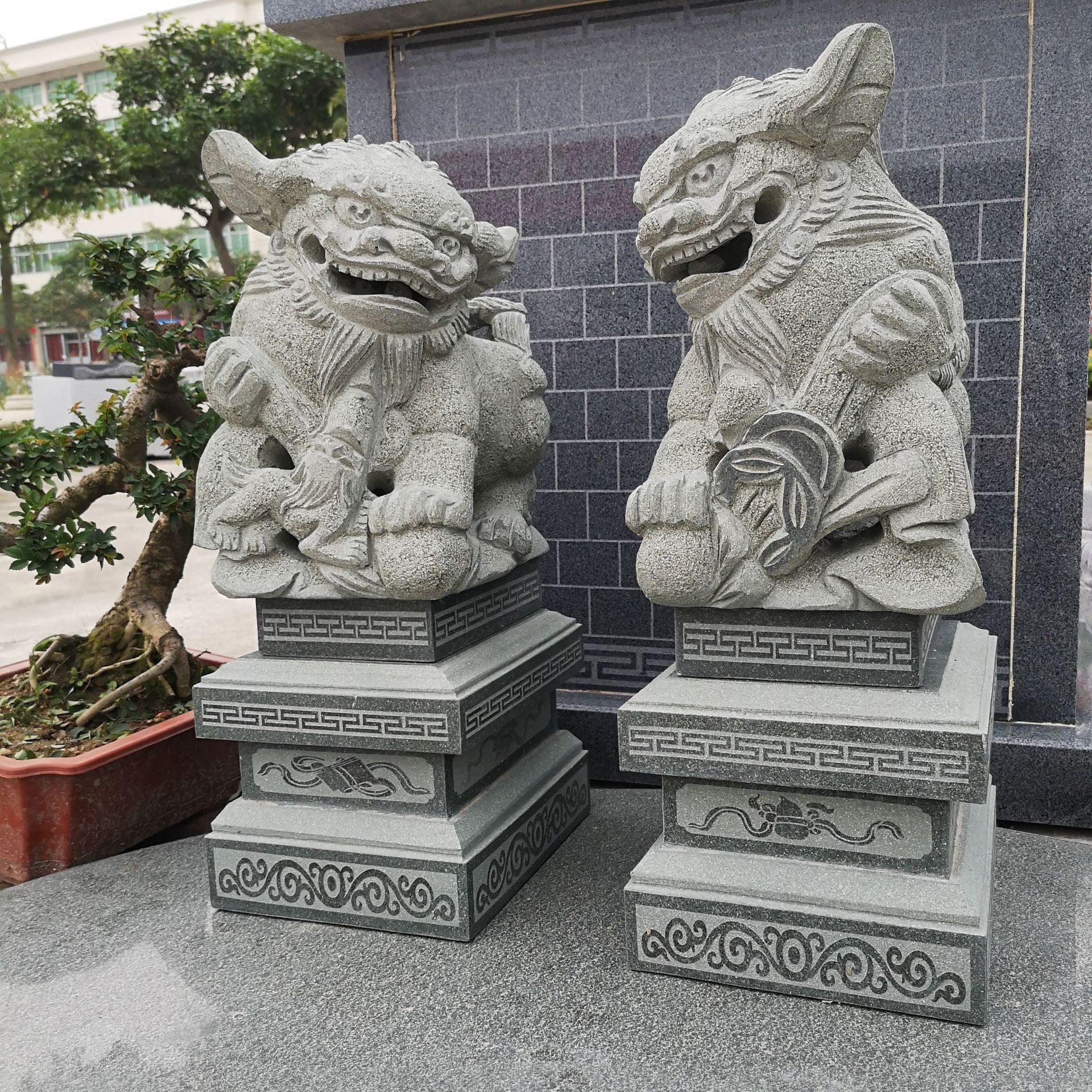 加工定制是雕刻工艺圆雕品牌宏泰是否专利货源否包装无包装造型动物