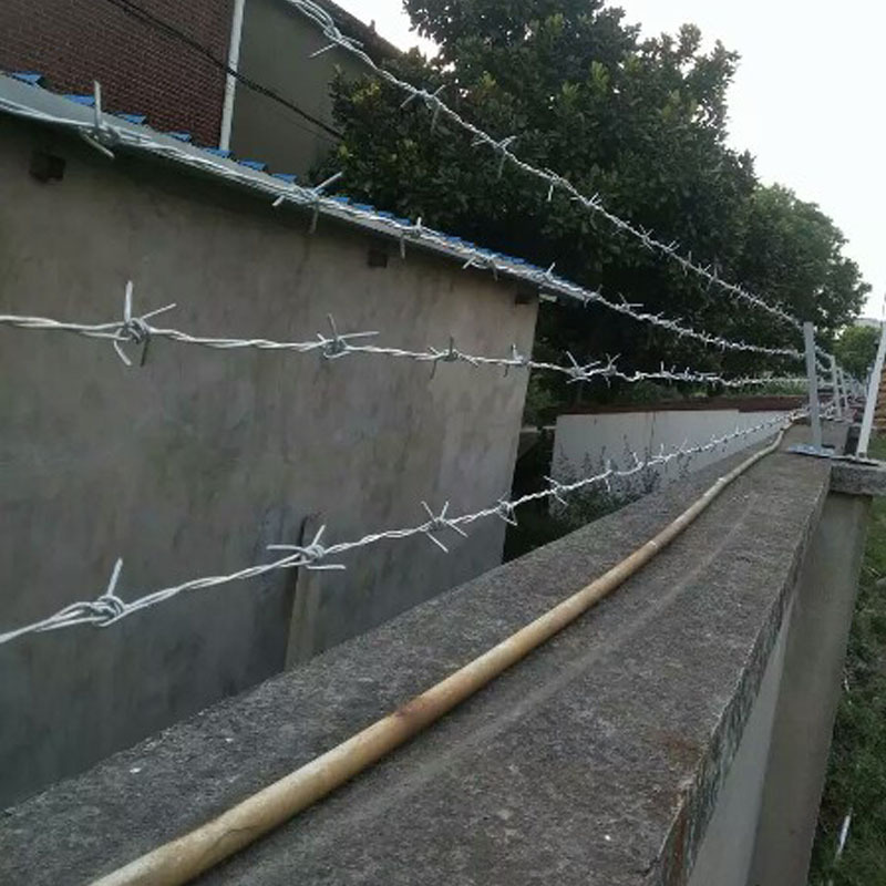 不锈钢双股刺绳刺丝热镀锌公路刺绳圈地刺铁丝防盗防爬刺铁丝