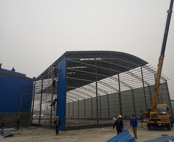 钢结构铁皮棚搭建轻钢结构彩钢瓦活动推拉雨棚简易厂棚彩钢板雨棚