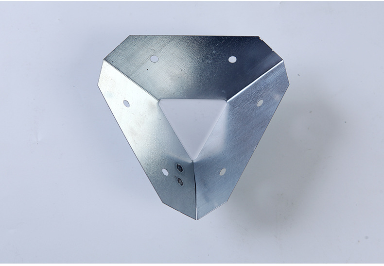 厂家直供木箱三角包角木箱包角 包装箱三角形护角 菱形铁皮包角