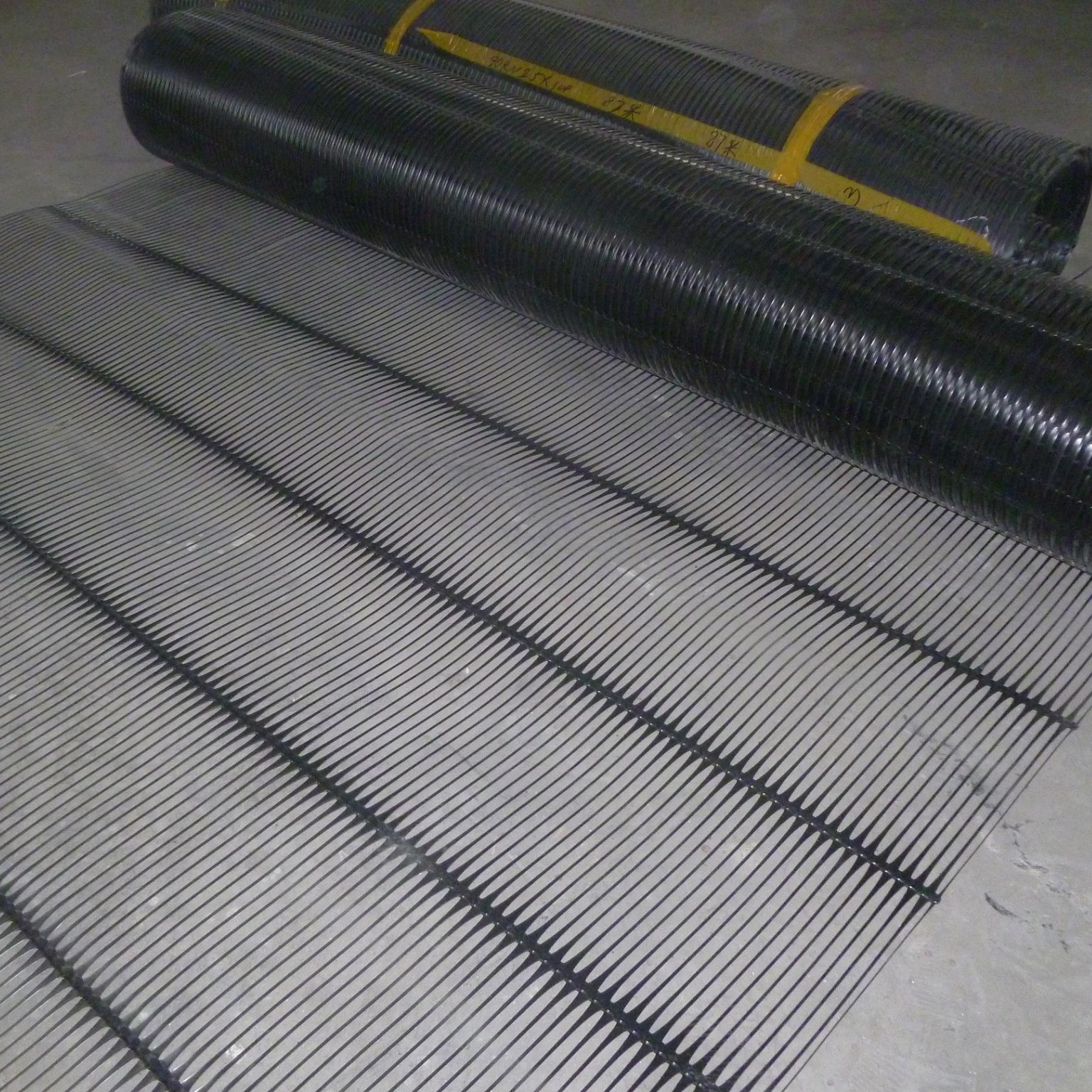 厂家生产单向土工格栅 单向塑料土工格栅护坡路基工程用加工定制