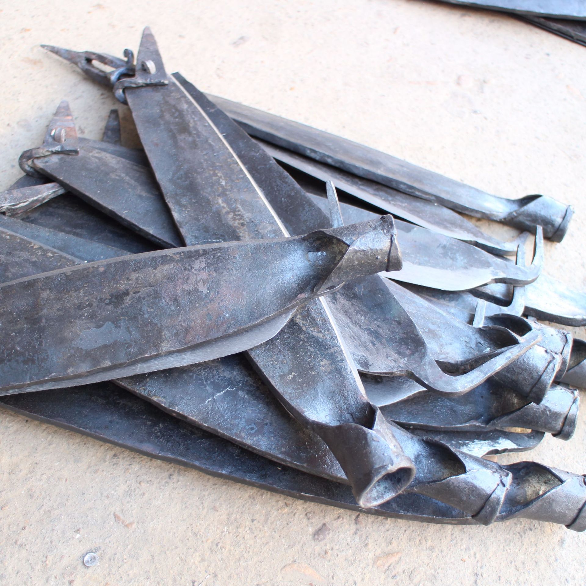 切草药的侧刀老式加厚铡刀铡草刀家用砸豆杆锻打闸刀手动铡草机-阿里