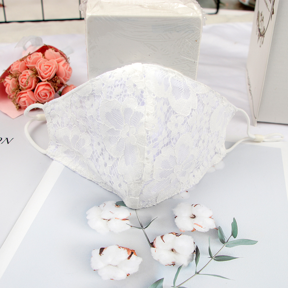 厂家直销蕾丝花纹精致可水洗折叠挂耳式防雾霾立体防尘防臭口罩