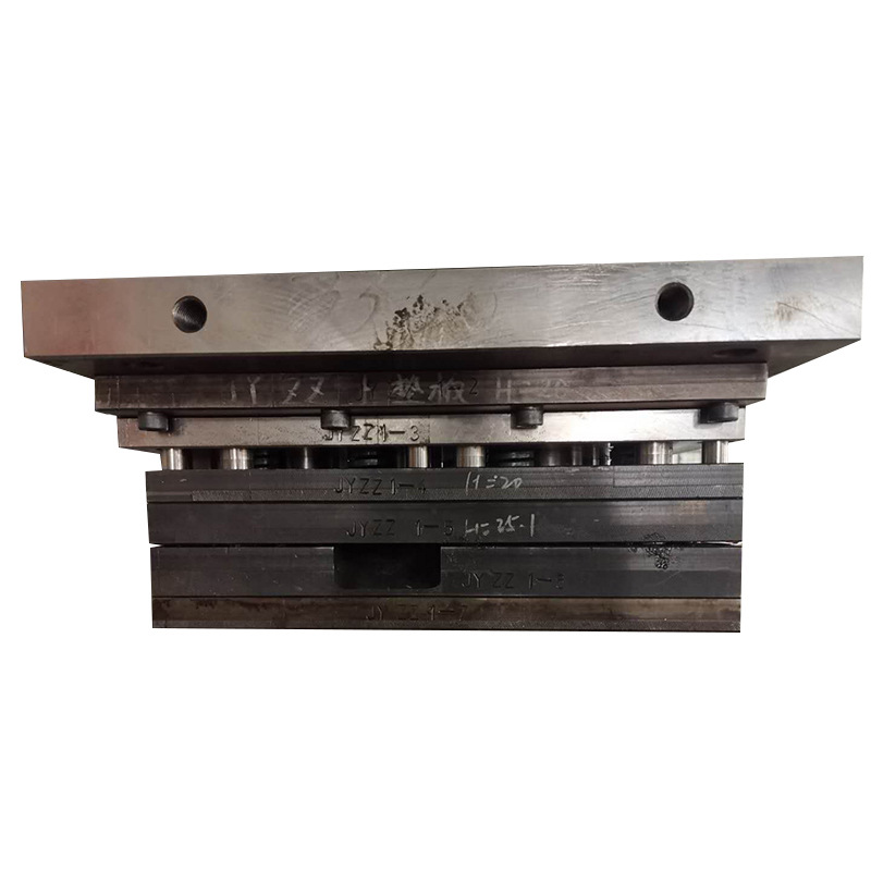 门窗铰链 五金冲压模具 合页冲压模具 五金模具定制 模内攻牙