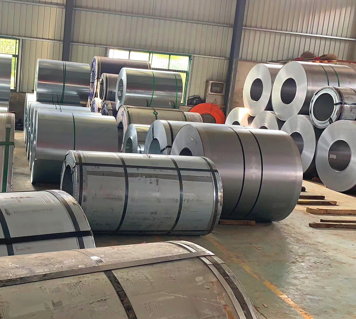 2-3.5mm门面料 酸洗版 镀锌板锌合金板冷轧板带钢卷板