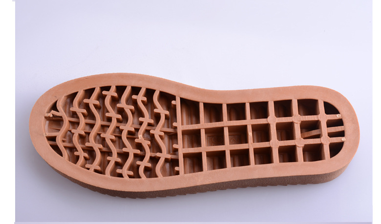 鞋底tpr大底 雪地靴专用鞋底 新款35-39码 鞋底厂直销耐磨耐折