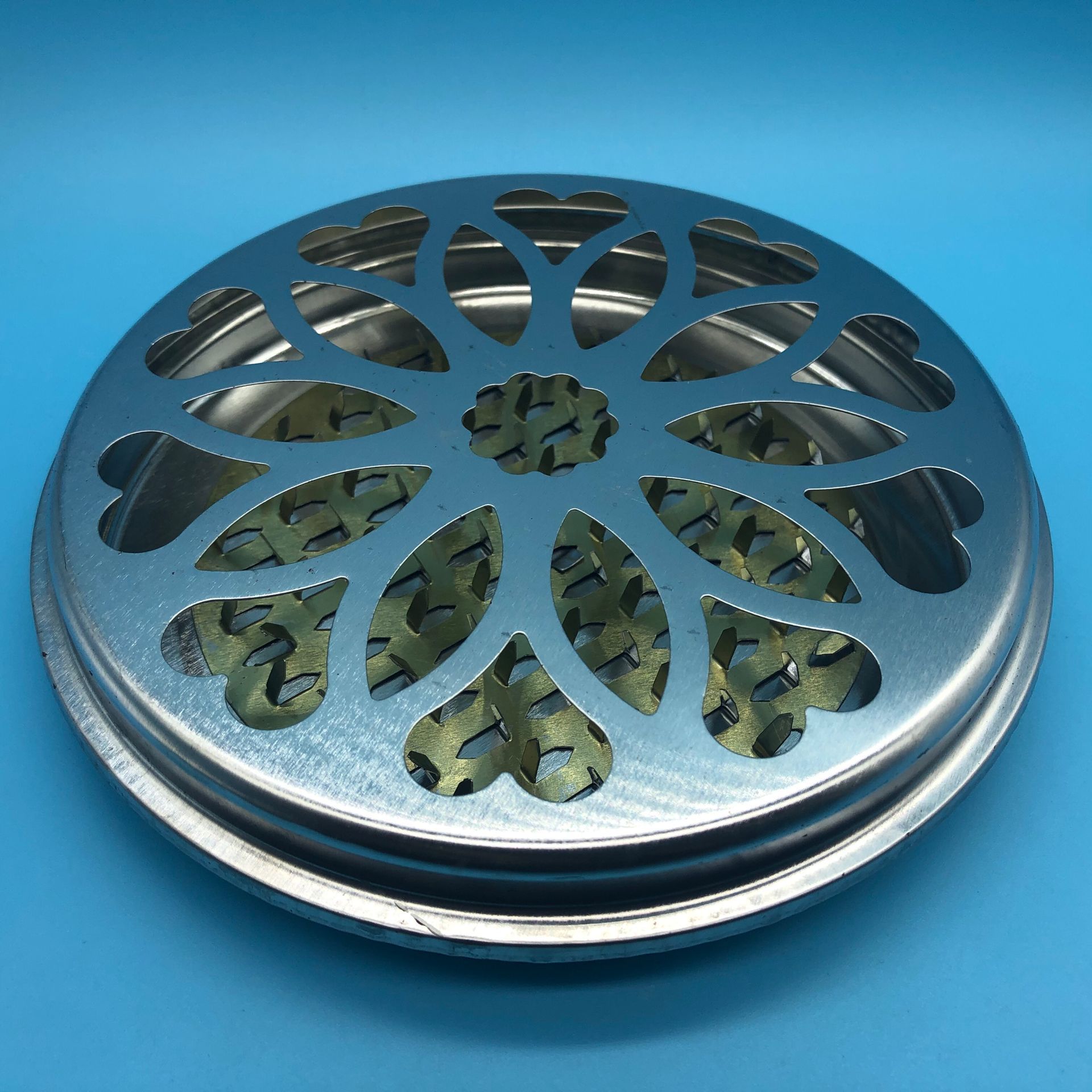 蚊香盘 大号加厚带盖蚊香盘 一元两元批发货源可做赠品小礼品促销