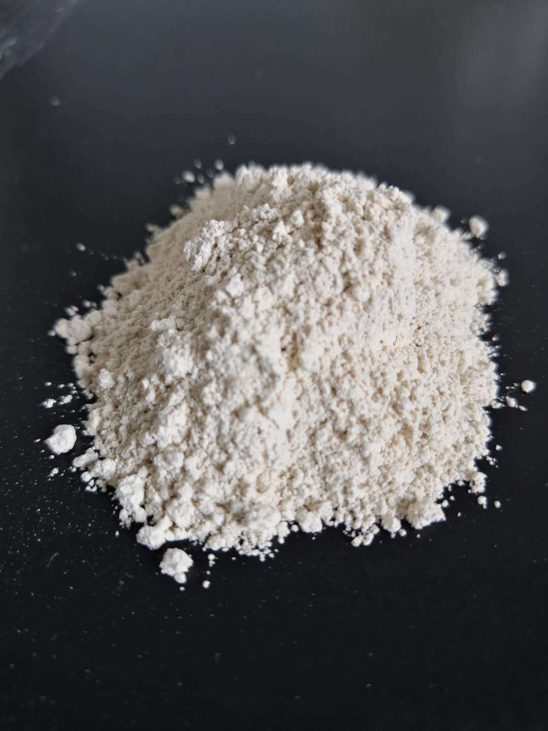 轻烧菱镁矿粉 85% 90% 92% 脱硫化肥饲料用 黄粉