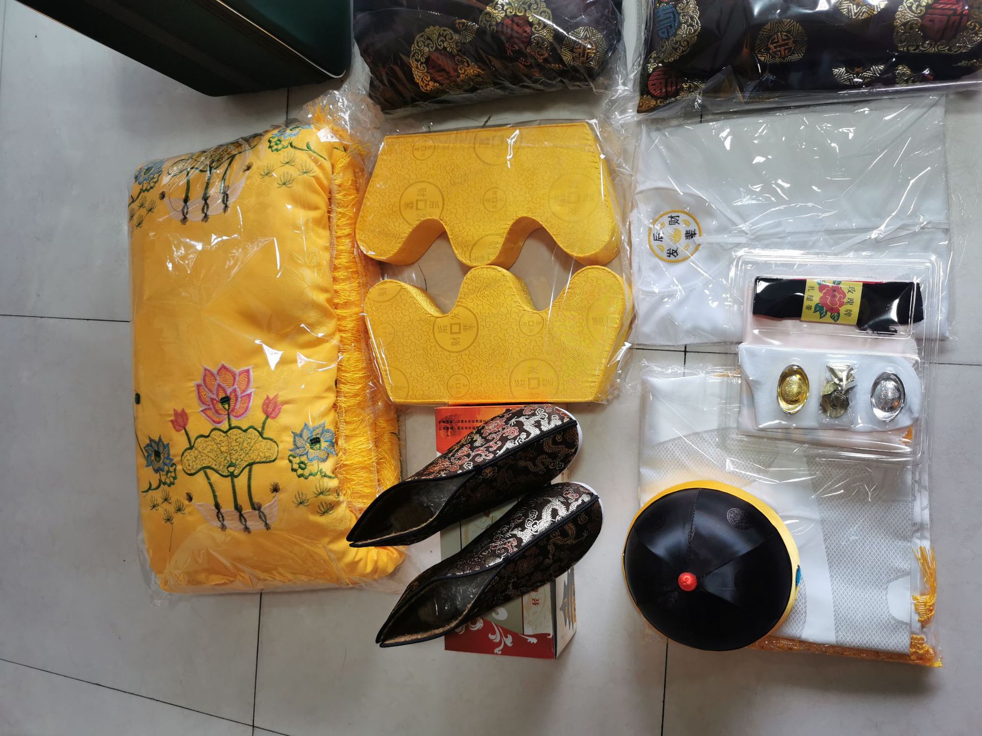 寿衣全套男士金皮五件套带包装老人冲喜寿装唐装长彪纸花殡葬用品