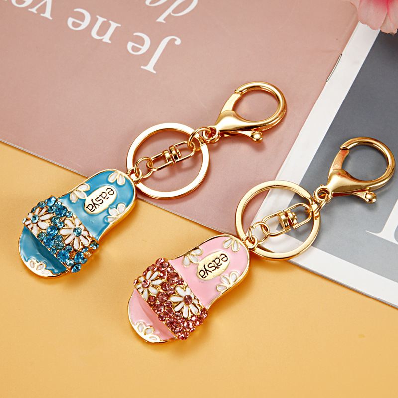 韩版创意水钻小拖鞋汽车钥匙扣女包挂件金属情侣钥匙链圈礼品批发