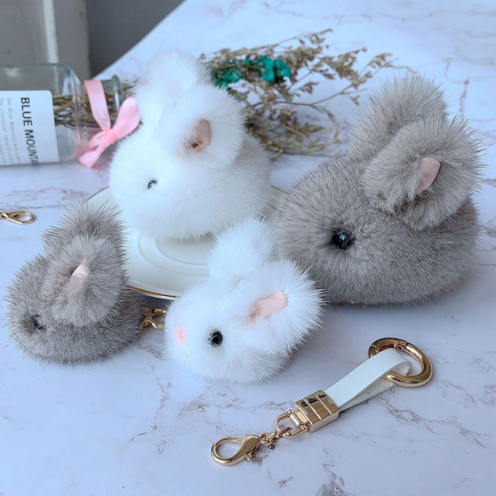 水貂毛小兔子挂件毛绒可爱萌小玉兔钥匙扣包包手机挂饰迷你装死兔