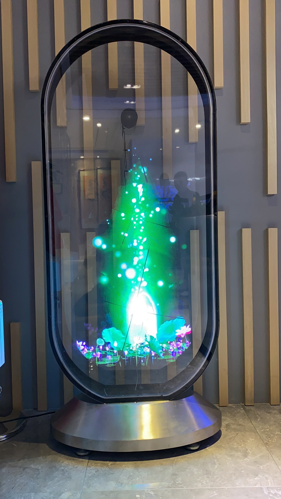 新款3d广告机 全息3d投影悬浮空中成像 落地式圆角广告机