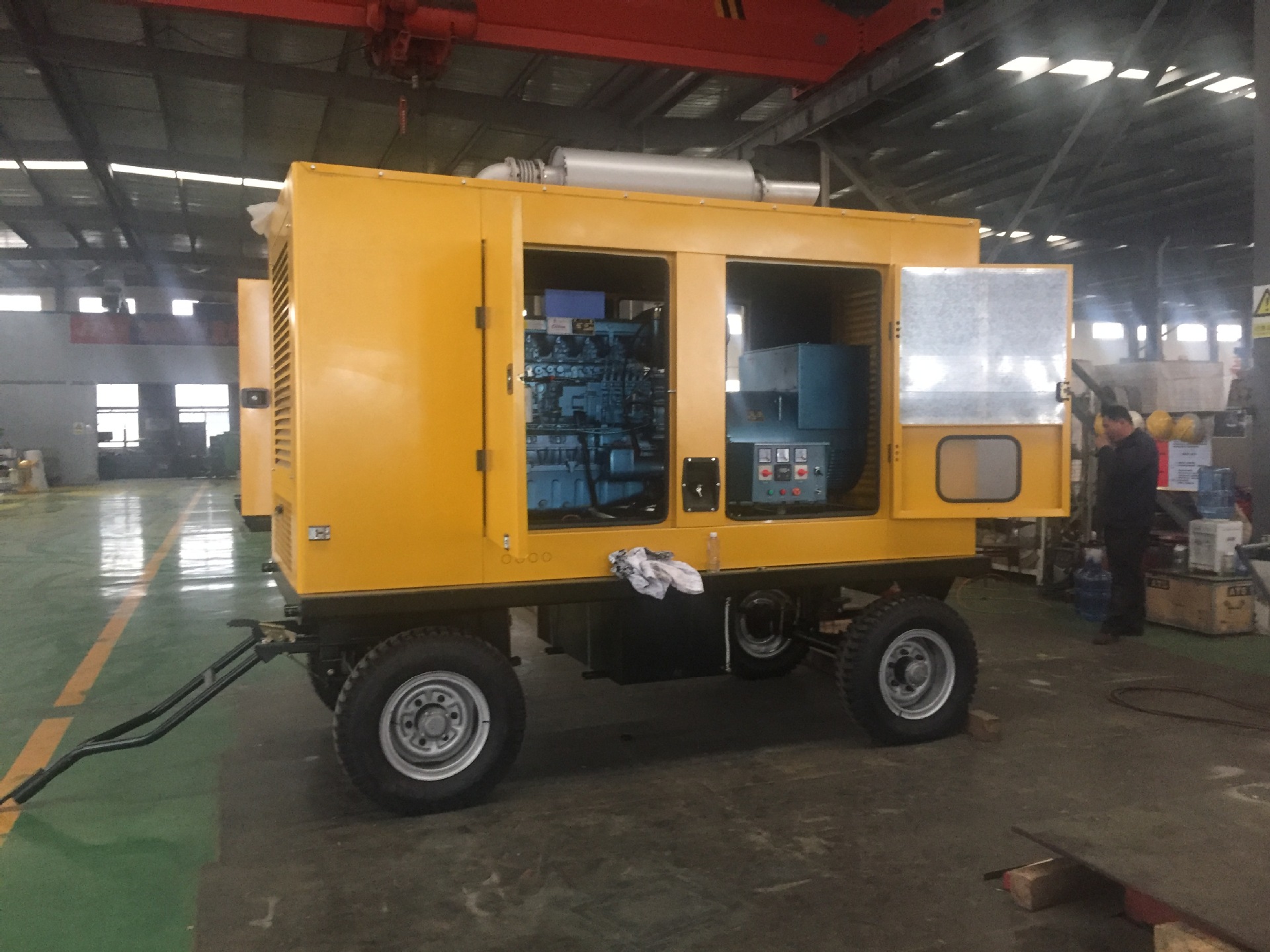 潍柴wp10d320e200柴油机发电机组 备用300千瓦发电机组