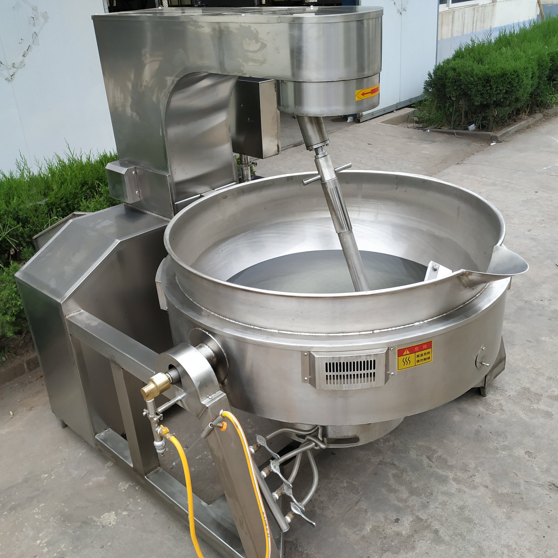 全自动火锅底料炒料机 辣椒酱炒锅 200l行星搅拌炒锅设备 信誉好