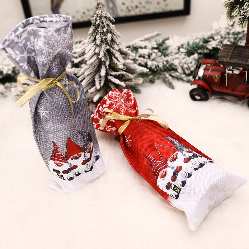 2020 Christmas New Champagne Red Wine Bottle Cover Forest Man Printing Wine Bottle Bag Dining Table Decoration Arrangement Supplies