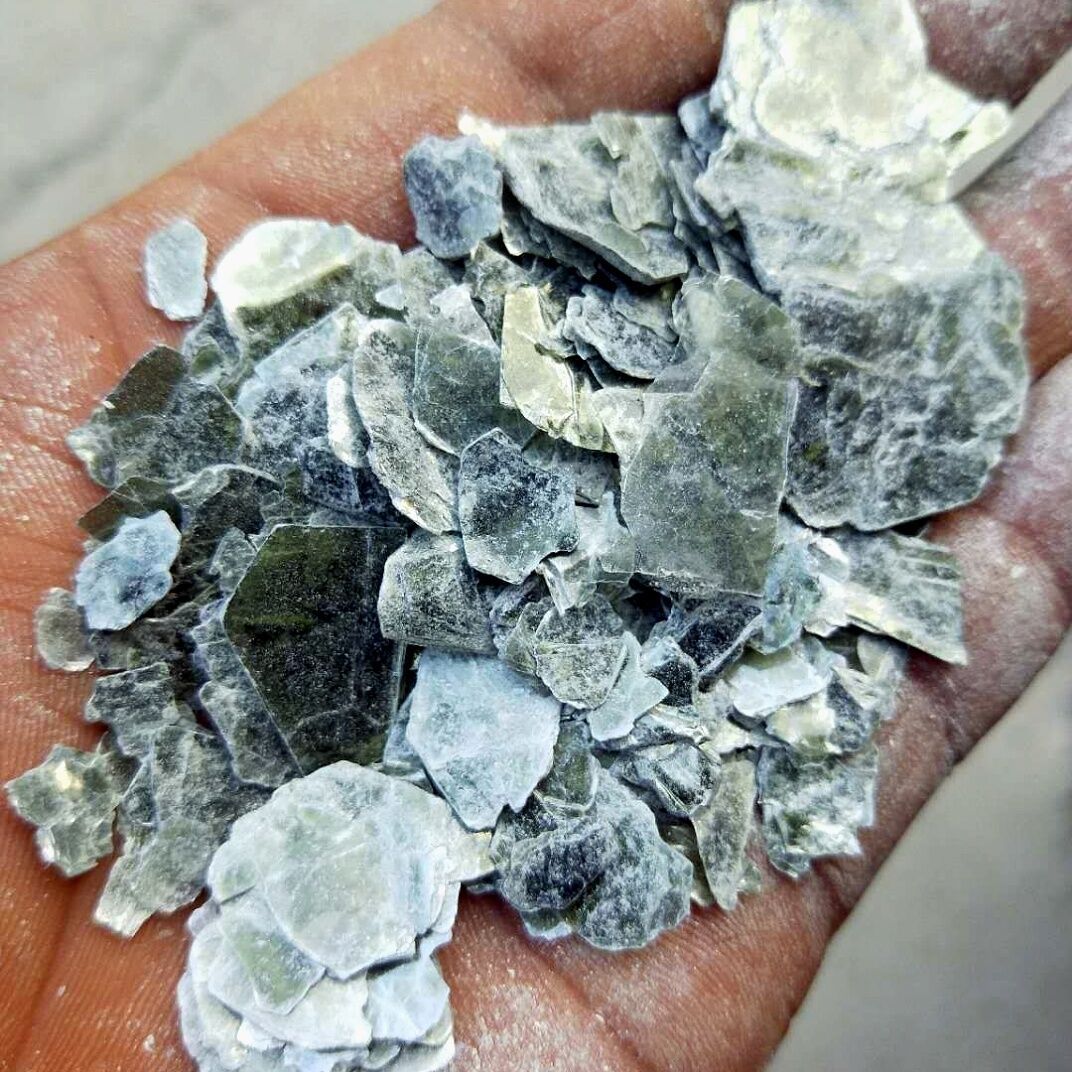天然岩片