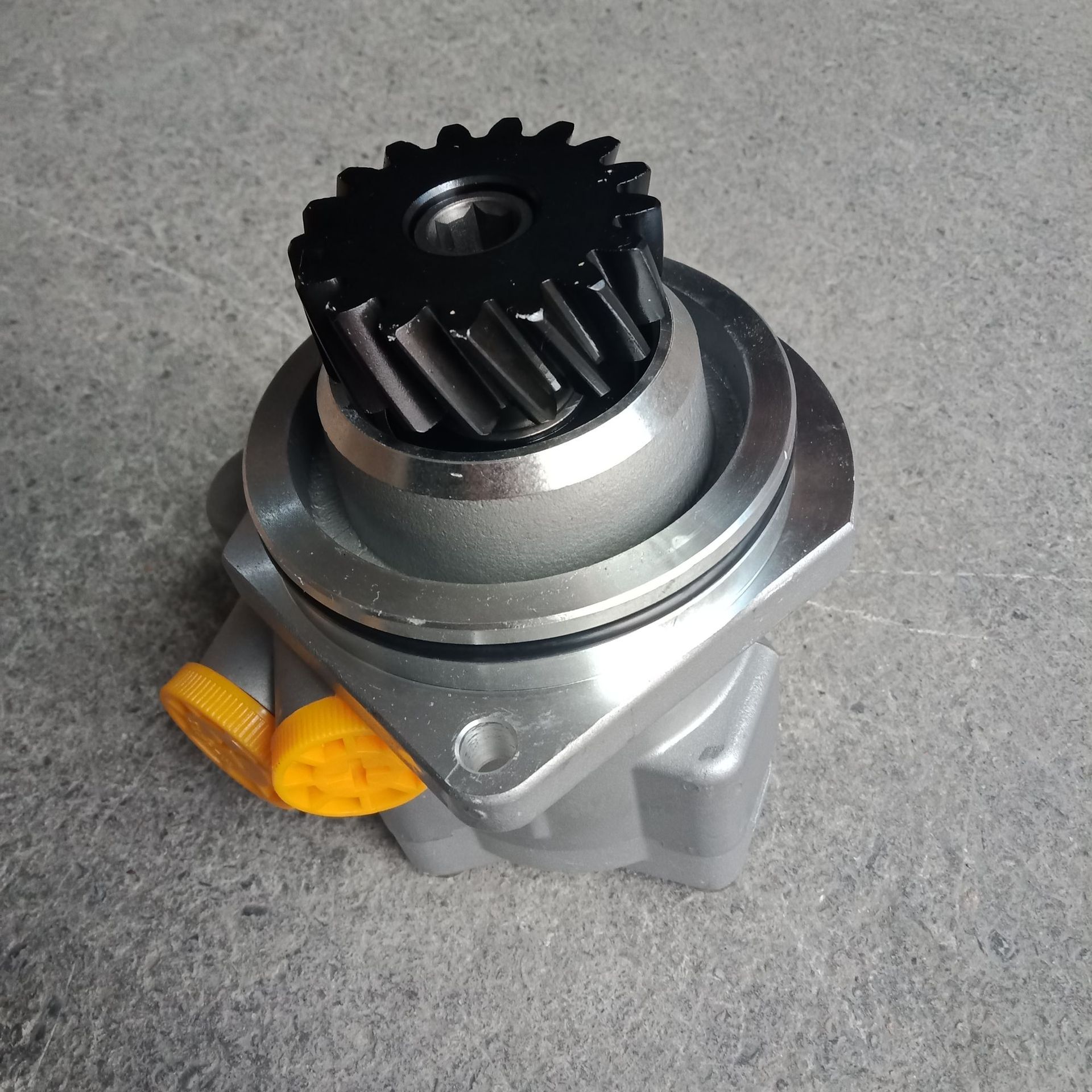 适用于8098方向机型号dz9100130037承接外贸订单转向机助力泵