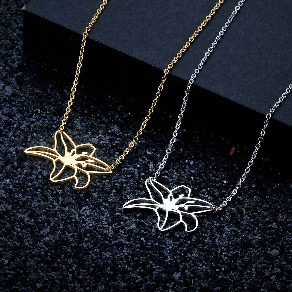 柒牧钛钢镂空鸡蛋花项链欧美时尚个性花朵造型不锈钢饰品吊坠项链