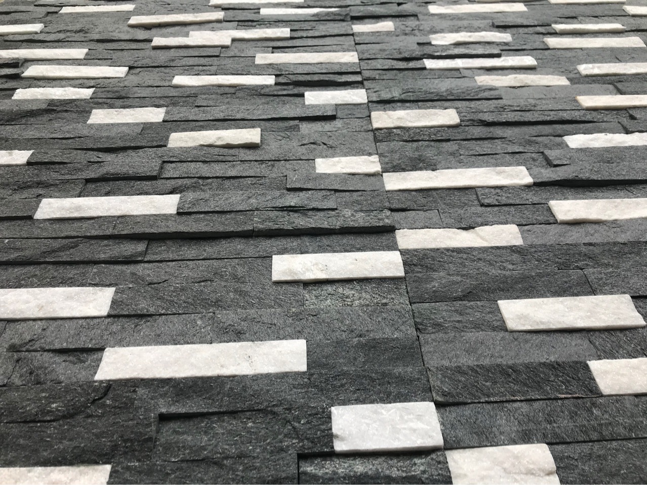 厂家直销天然板岩文化石