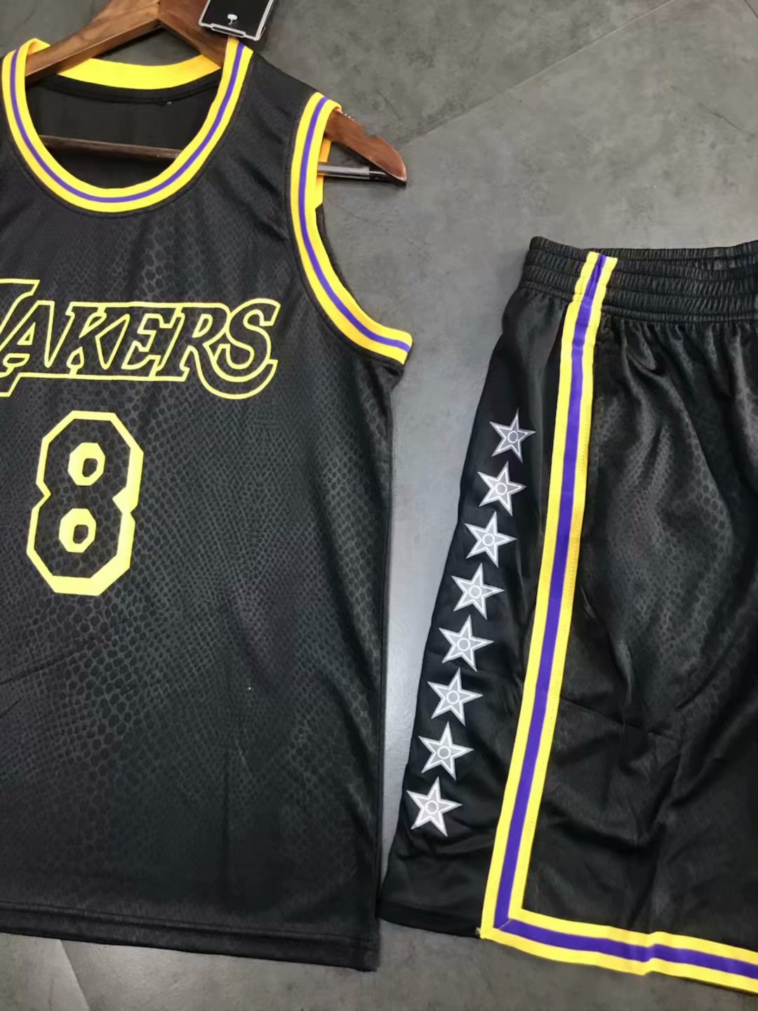 湖人球衣科比纪念版前8后24号黑曼巴城市版詹姆斯黑金比赛服套装