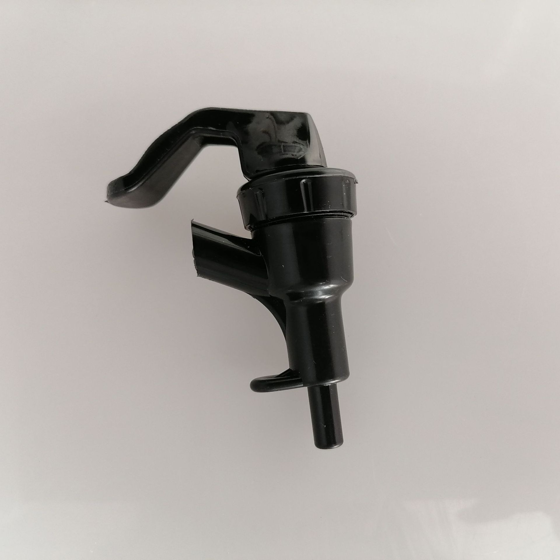 自制啤酒野餐水龙头黑色塑料分配直管水龙头500个/箱