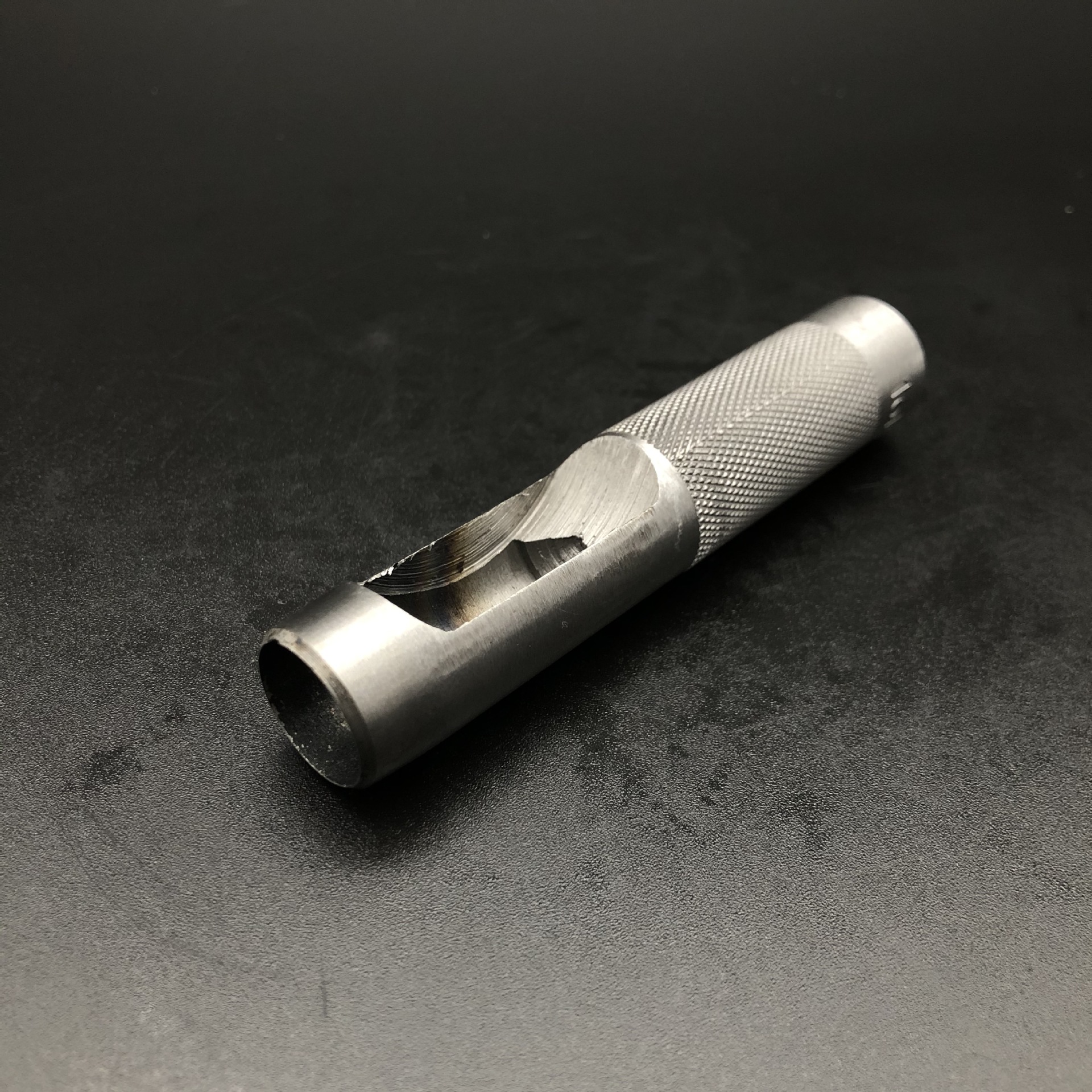 厂家直供皮带冲打孔器皮革开孔器皮带冲孔手动工具冲凿圆冲冲子