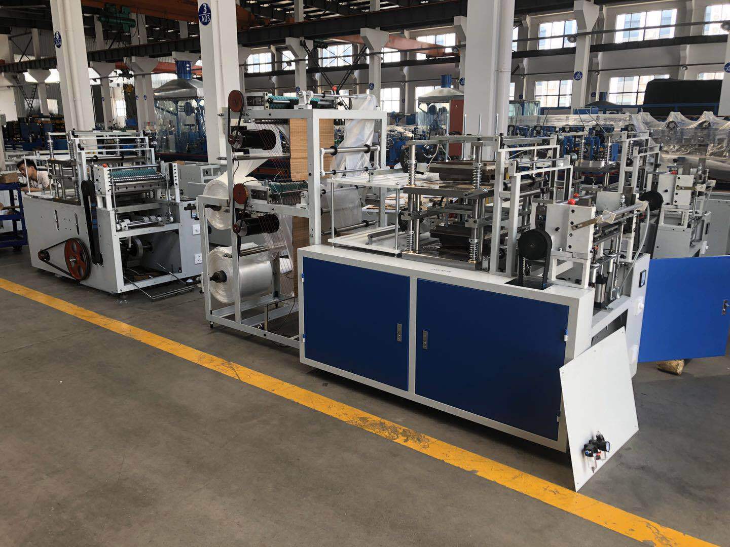 一次性tpe薄膜手套机