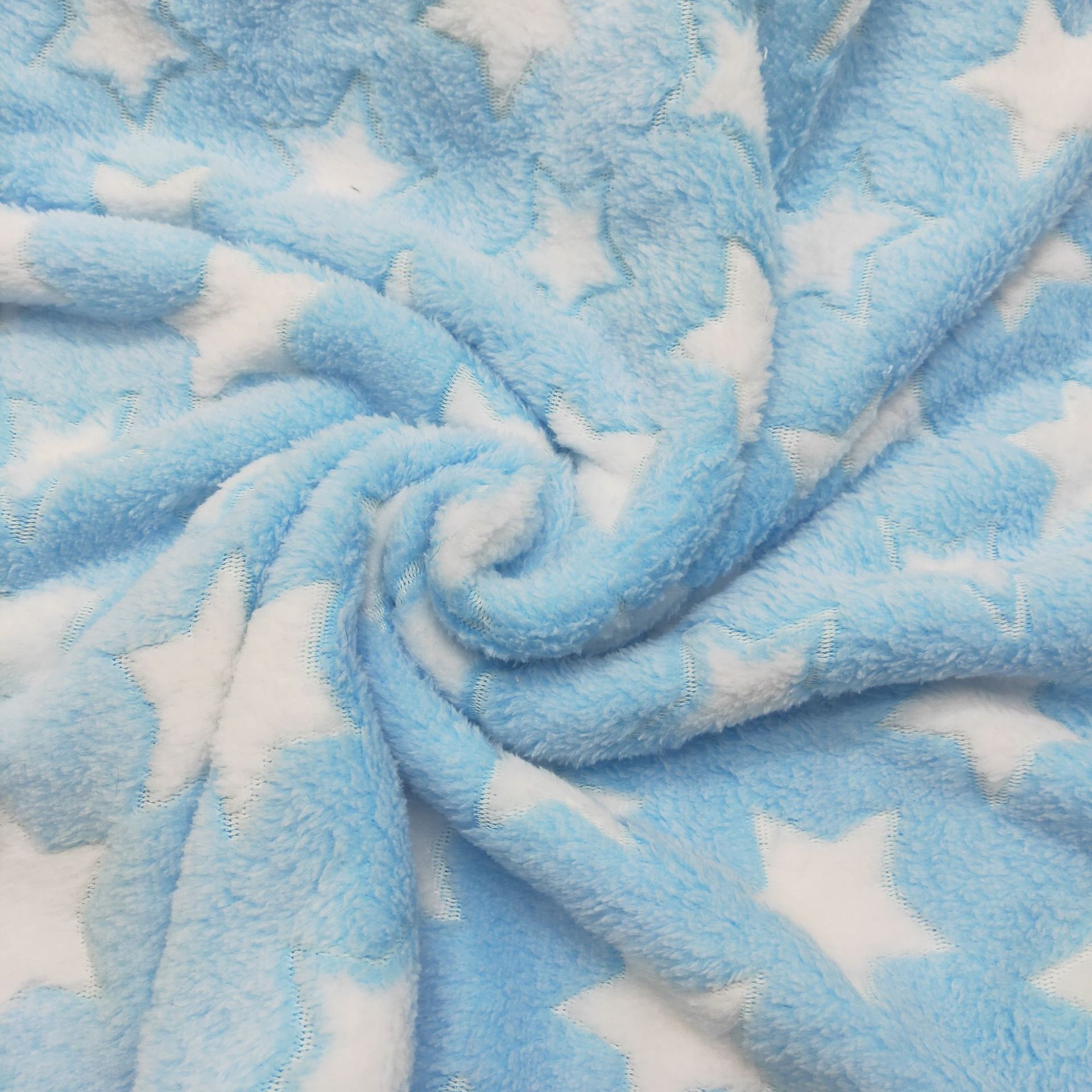 厂家直供 家居家纺鞋帽面料 涤纶五角星印花双面珊瑚绒法兰绒面料