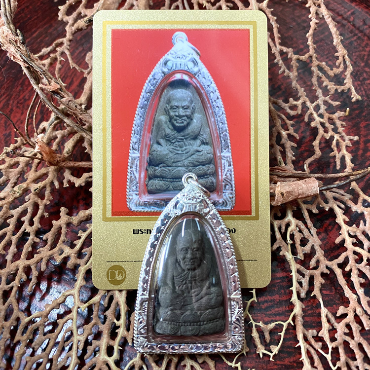 舍玛商贸2545龙婆通龙婆托自身瓦三炮车含外壳及d卡包邮泰国佛牌