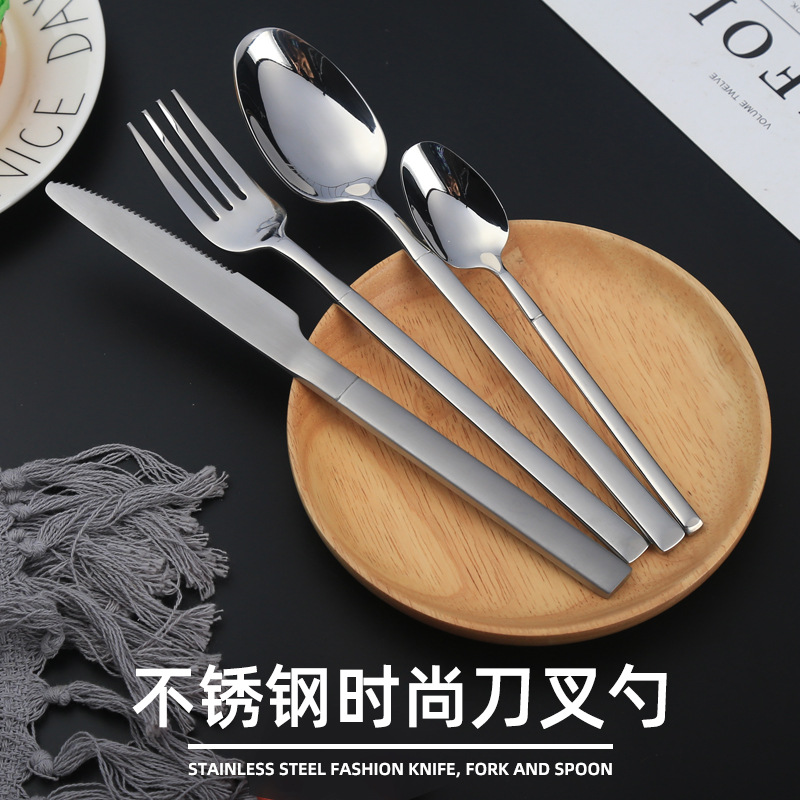 Factory Wholesale 304 Stainless Steel Knight Series Tableware Knife, Fork and Spoon Portable Tableware Western Food Knife and Fork Set