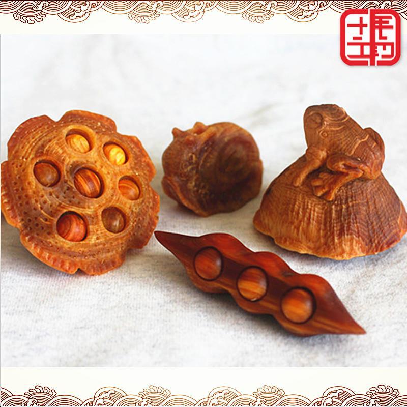 文玩手把件东北沉香松明子长白山全透琥珀木手串手工艺品木雕摆件