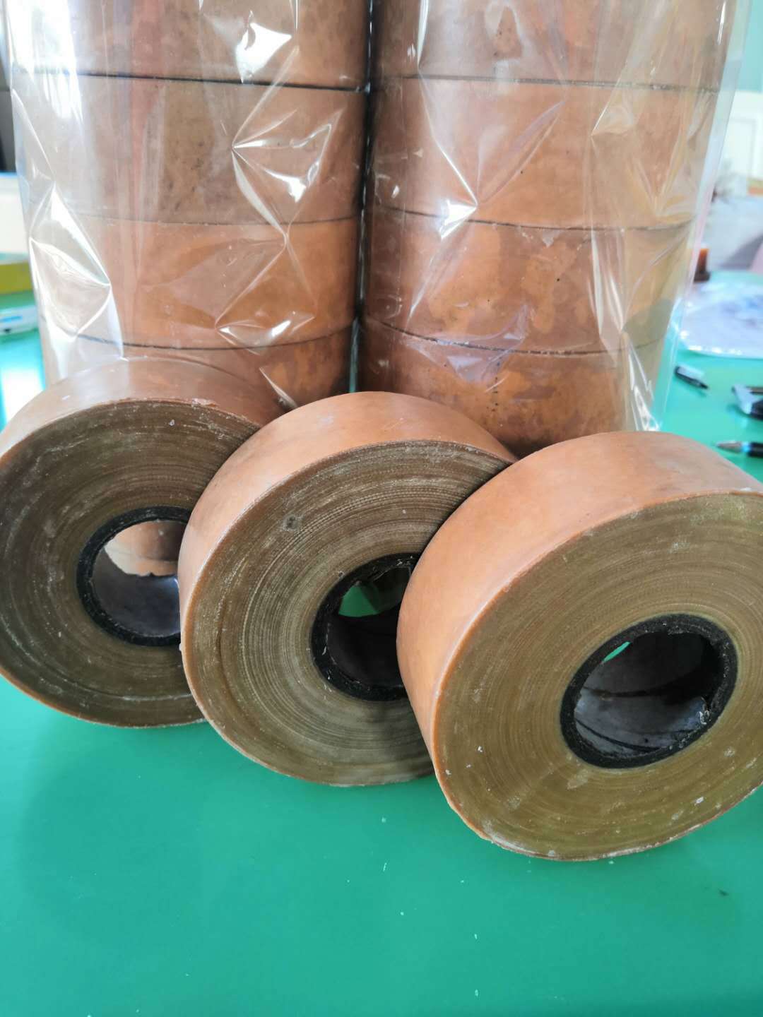 电机绝缘带2440聚酯玻璃漆布耐高压黄蜡绸带黄蜡带黄蜡布高频布