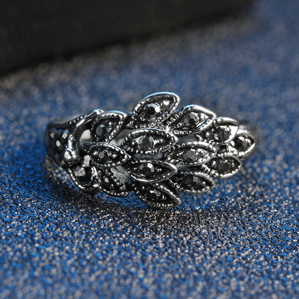 时尚饰品欧美流行饰品亮黑钻简约食指指环wish新款复古橄榄叶戒指