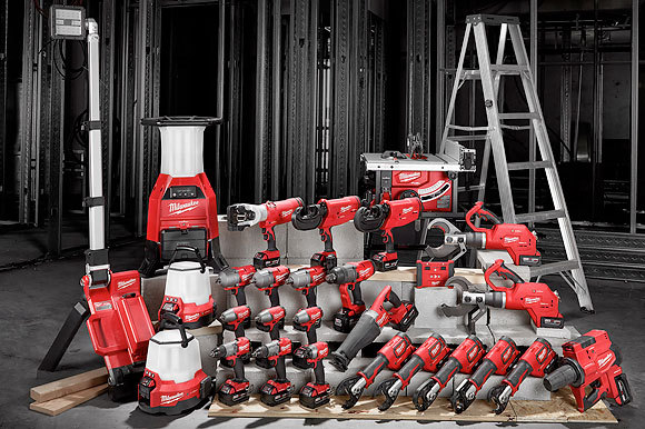 原装milwaukee美沃奇品牌m12gg202b型号电动黄油枪充电式