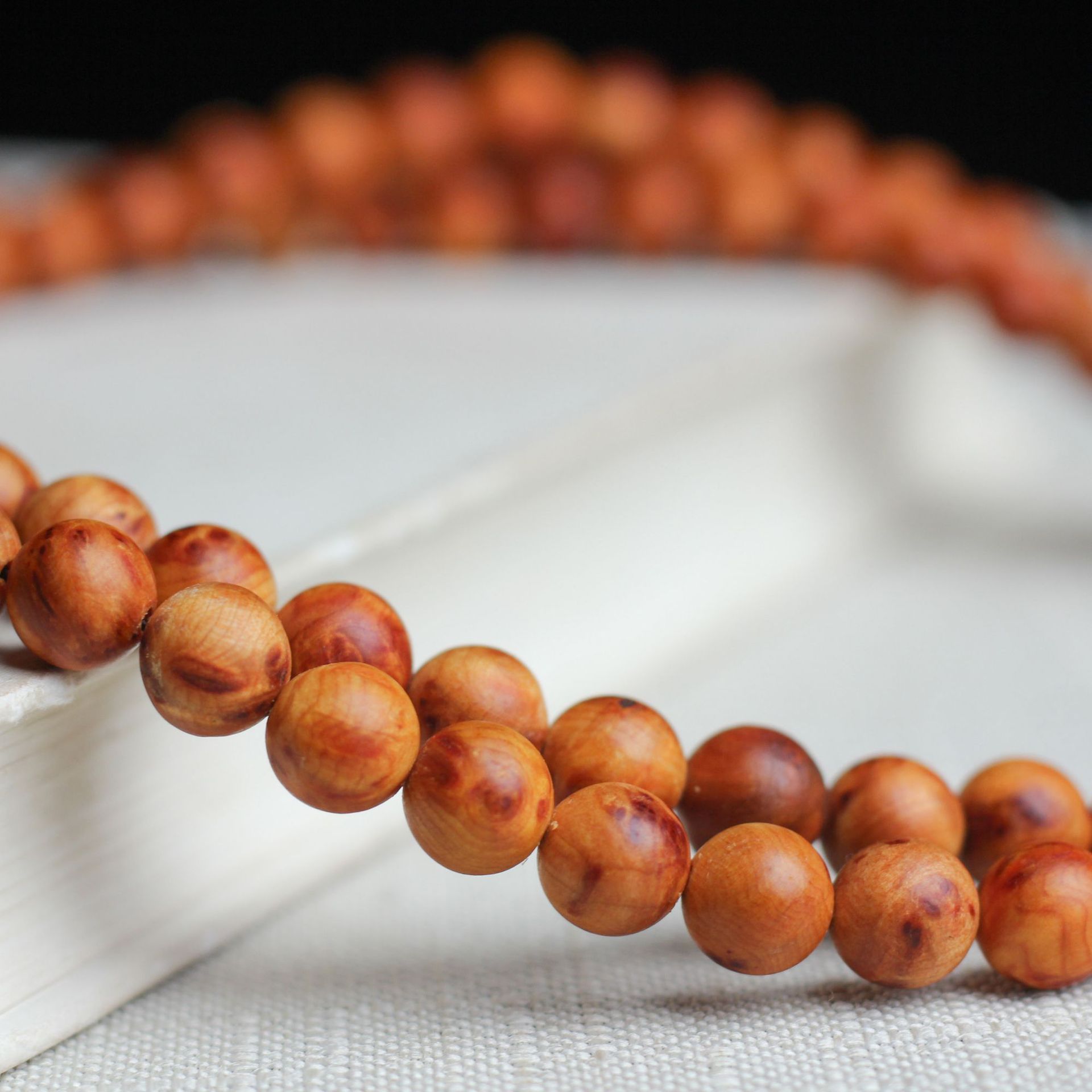 四川凉山料崖柏手串0.8小满榴疤 高油老料崖柏念珠108颗饰品手链