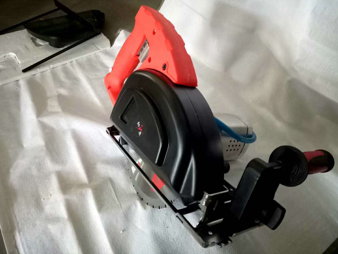 厂家直销 cb61-120乳化液带锯 乳化液线锯 乳化液切链器