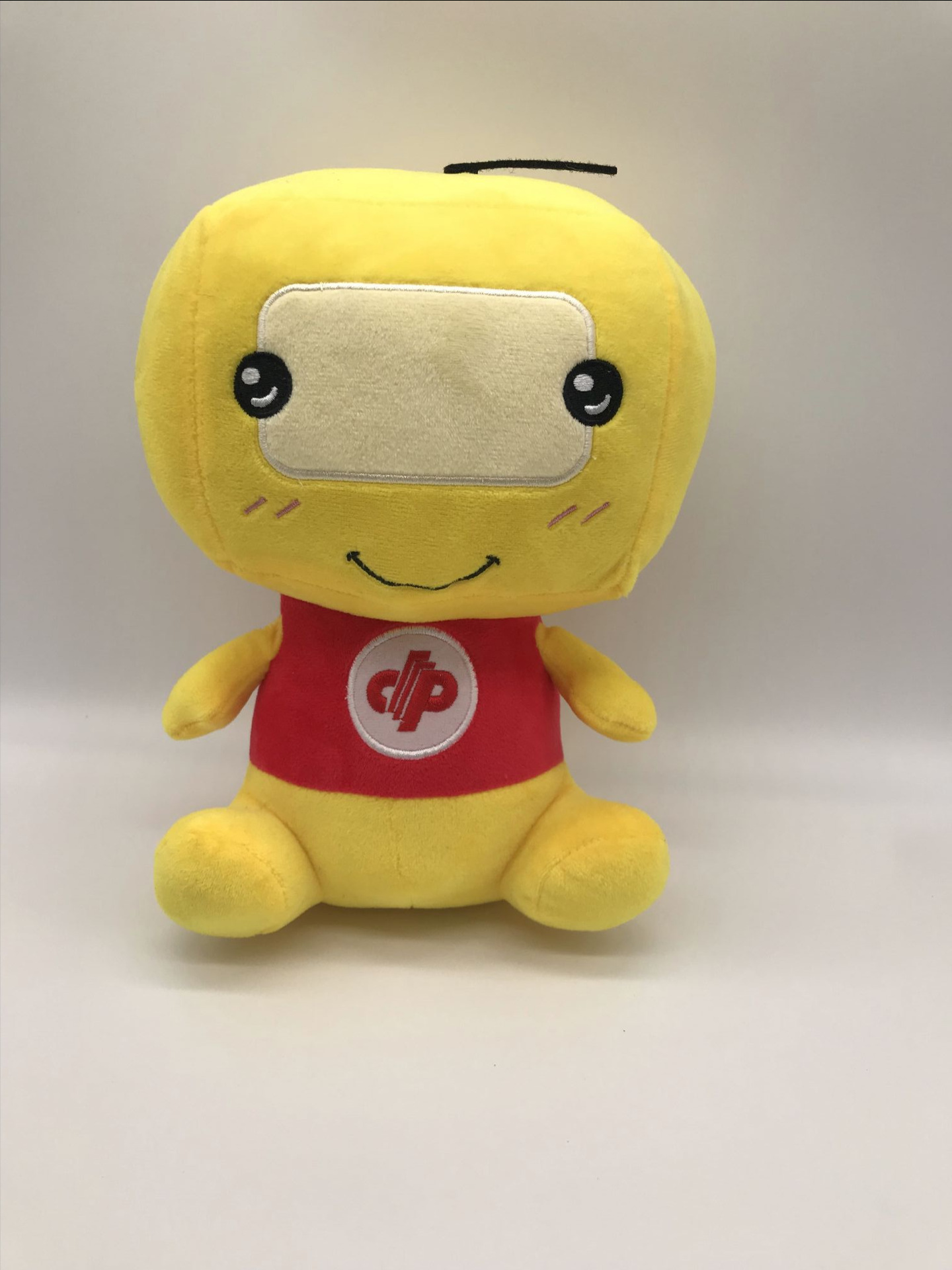 毛绒玩具坐姿方块人物公仔礼品学生毛绒玩具定制来图来样打板生产