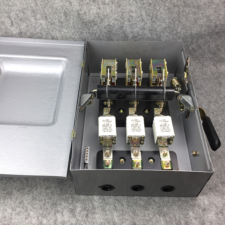 封闭式低压负荷开关铁盒铁壳开关hh3-200a/3-阿里巴巴